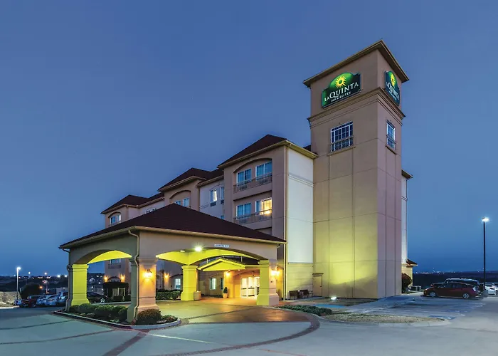 La Quinta By Wyndham Fort Worth - Lake Worth